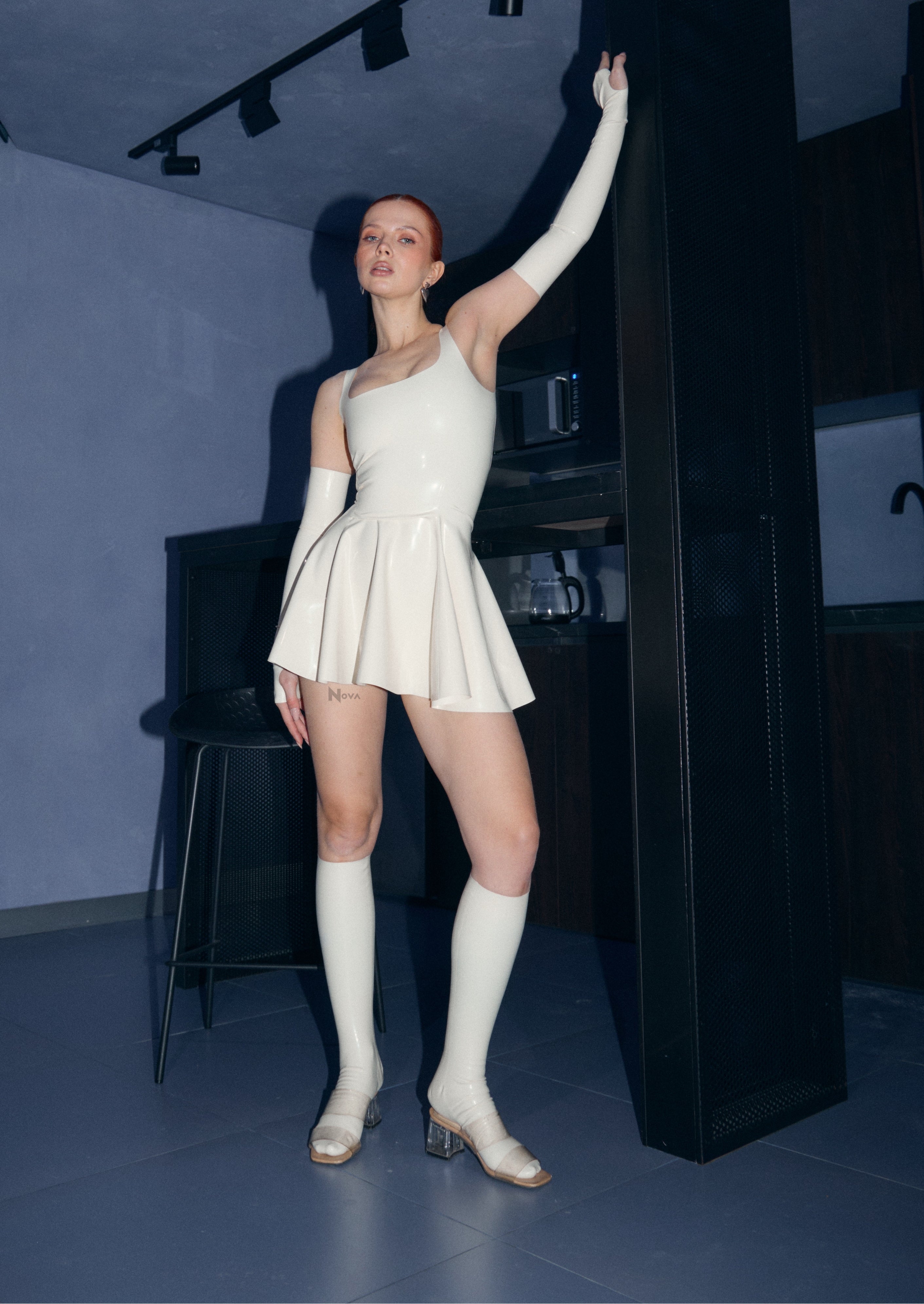 White Latex Fetish Dress & Gloves – Sleek Lingerie Costume for Women