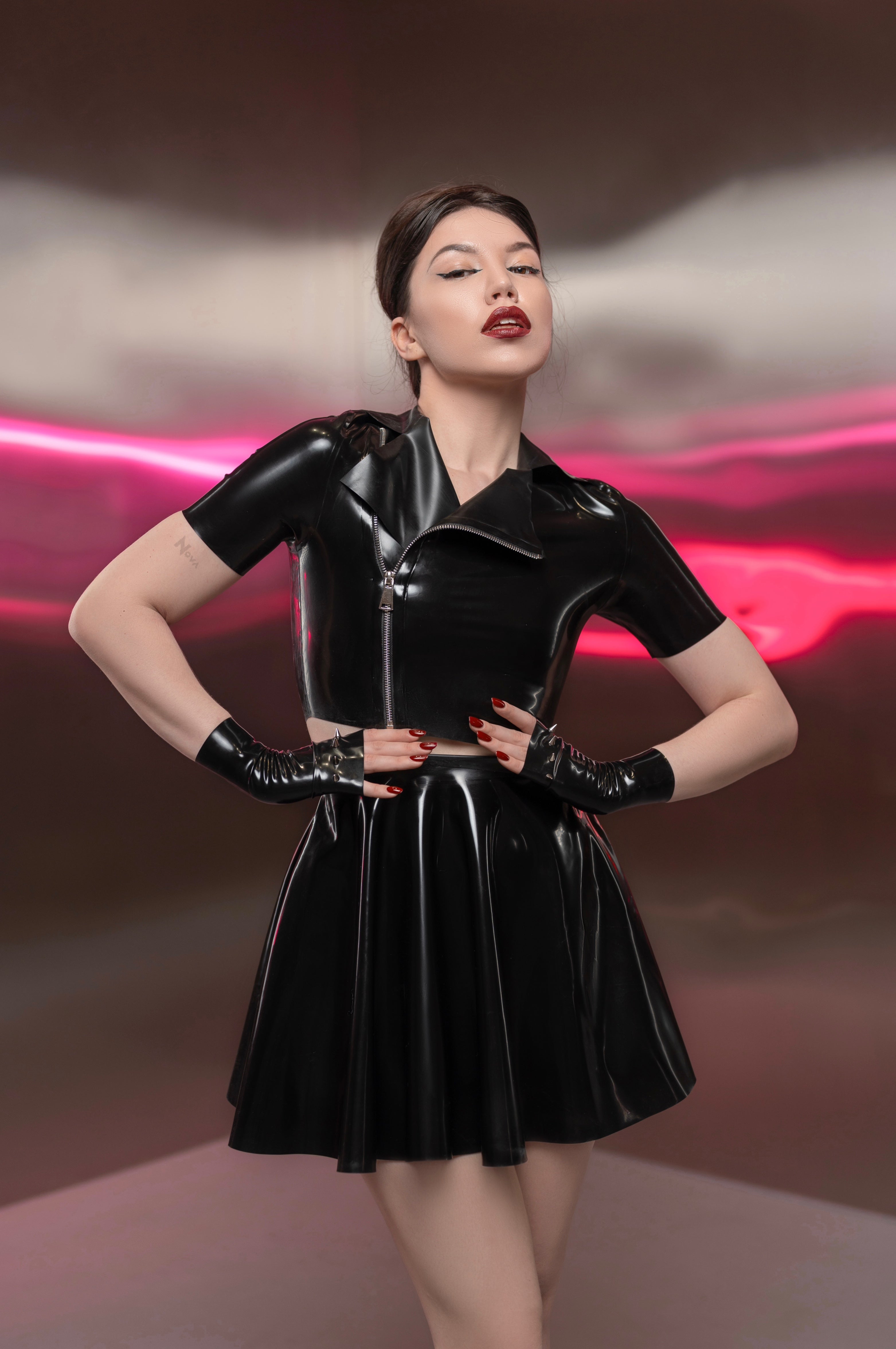 Latex T-shirt Jacket Crop Top Zipper - Mini Skirt - Gloves Spiked - Female Set