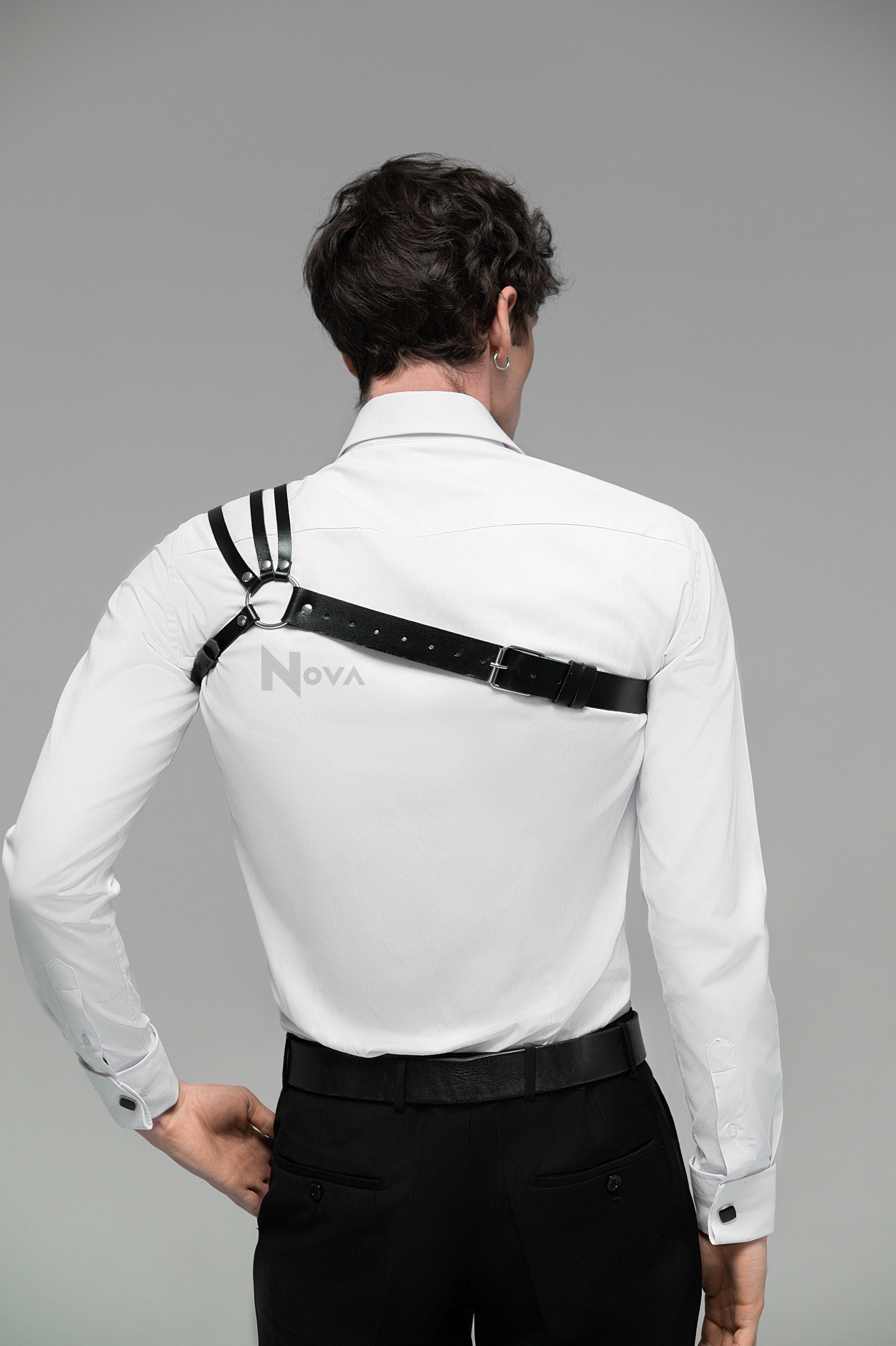 Men's Leather Harness for Shoulder, Minimalist Harness, Chest Harness, Bondage Harness, Vegan Harness, One Side Shoulder Harness Strap
