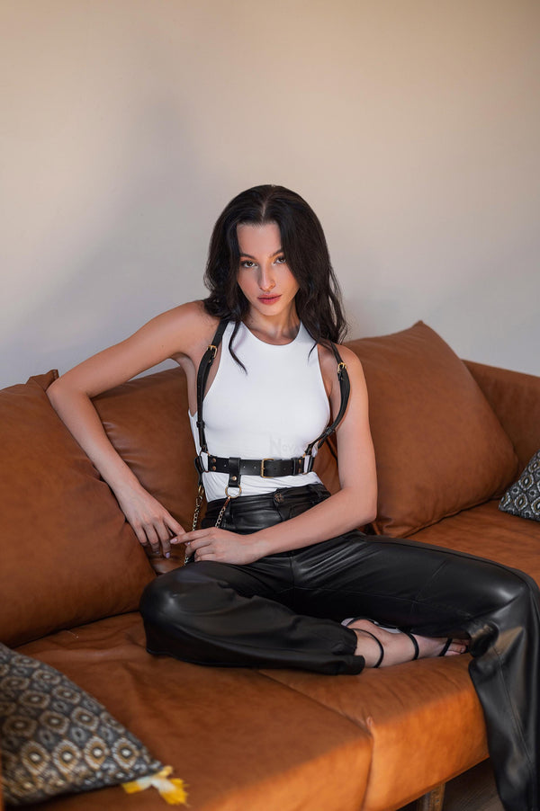 Casual Leather Chain Chest Harness Back Top Body Vegan Belt Minimalistic for Woman Gift for Girlfriend