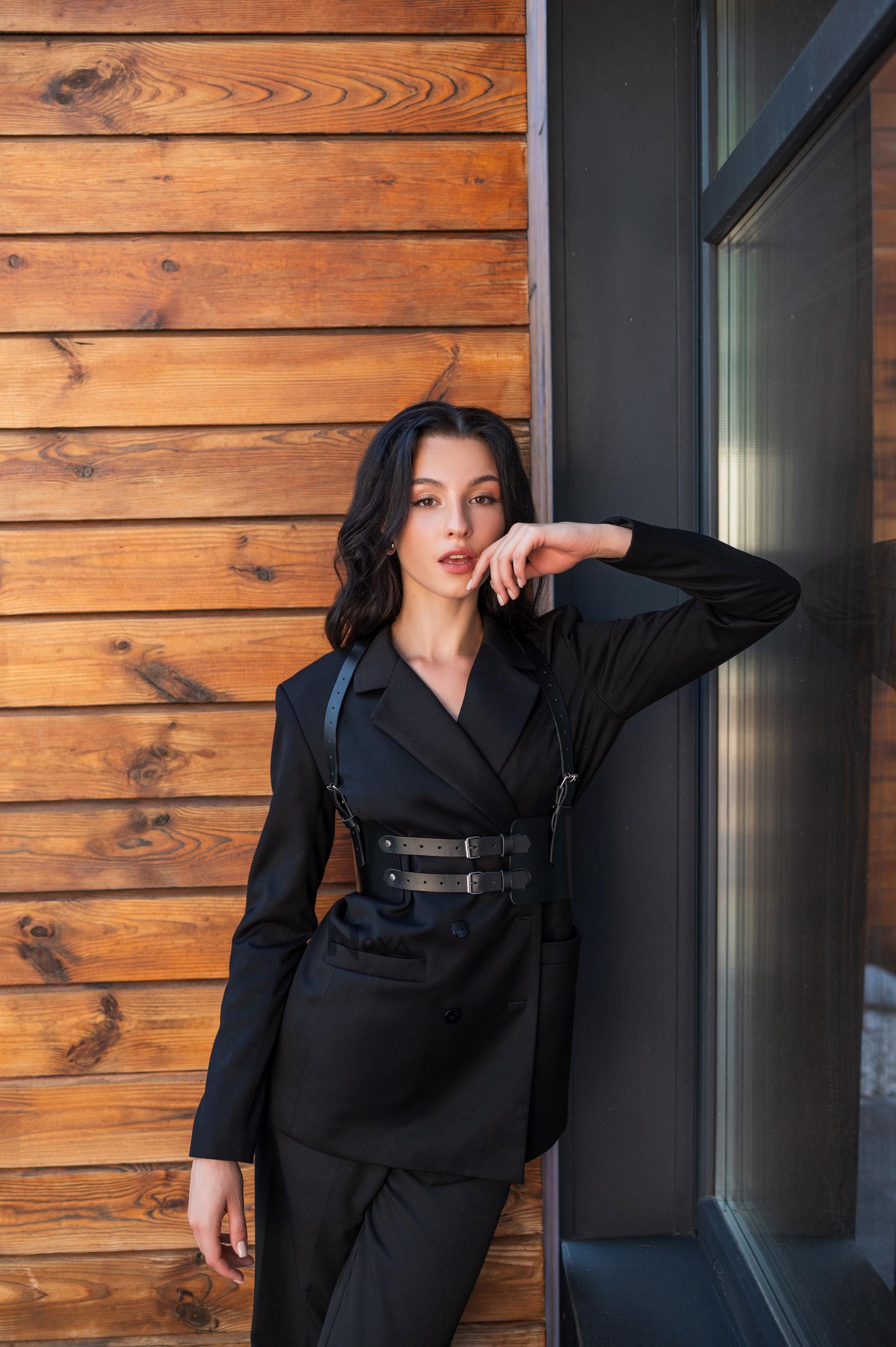 Fashion Double Belt Harness Casual Leather Waist Harness Top Belt Minimalistic for Woman Body Stylish Everyday Accessory