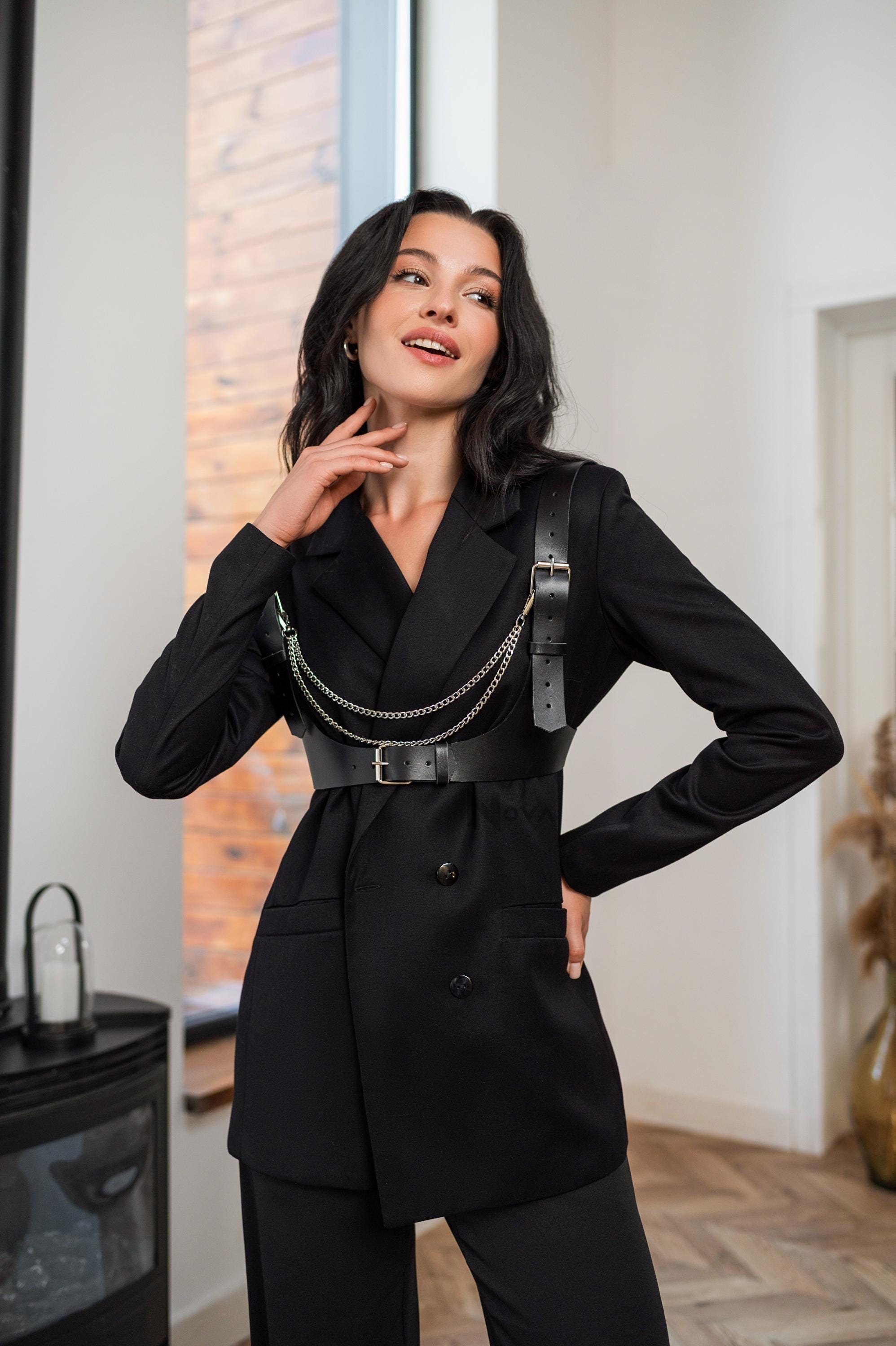 Everyday Chain Leather Belt Harness Shoulder Waist Harness Top Body Belt Fashion Outfit Casual Accessory for Woman